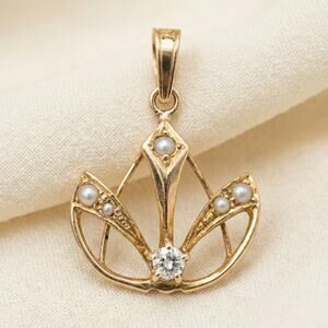 Genuine  10k Gold Art Deco Era Pendant with Genuine Diamond and Pearls